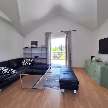 Old Vineyard Estate Tatil Evi